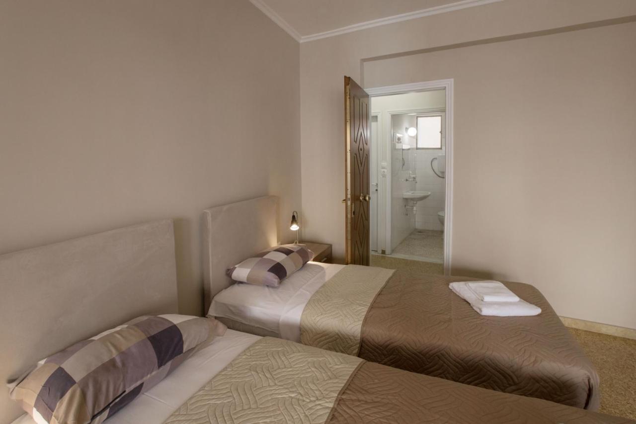 Leonidas Loft In The Heart Of Athens By Ghh Eksteriør bilde